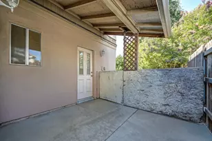 8975 Lanier Way, Sacramento, CA 95826 - Photo 30