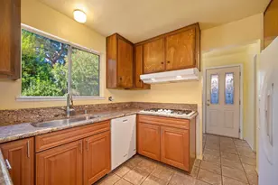 8975 Lanier Way, Sacramento, CA 95826 - Photo 14