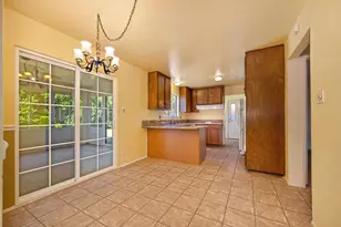 8975 Lanier Way, Sacramento, CA 95826 - Photo 12