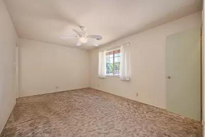 8975 Lanier Way, Sacramento, CA 95826 - Photo 22