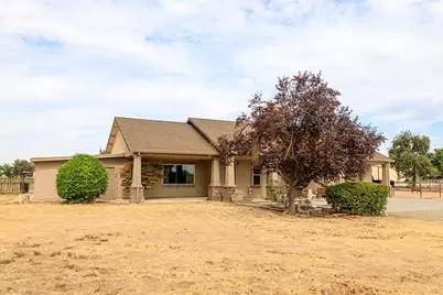 6249 Eleanor Road, Oakdale, CA 95361 - Photo 4