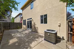 5325 Dunlay Dr, Sacramento, CA 95835 - Photo 48