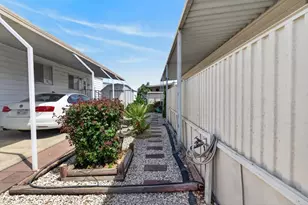 Calle Margarita, Elk Grove, CA 95624 - Photo 32