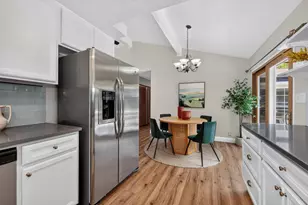 1607 Sierra Gardens Dr, Roseville, CA 95661 - Photo 10