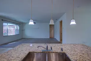 9666 Cabernet Ct, Patterson, CA 95363 - Photo 14