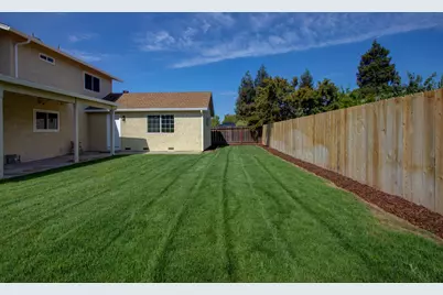 785 Fullerton Drive, Turlock, CA 95382 - Photo 28