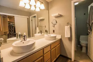 9144 Lakemont Dr, Elk Grove, CA 95624 - Photo 20