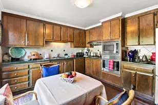1018 Commons Dr, Sacramento, CA 95825 - Photo 12