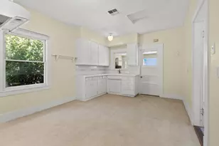 1911 20th St, Sacramento, CA 95811 - Photo 42