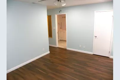 8709 Los Encantos Circle, Elk Grove, CA 95624 - Photo 18