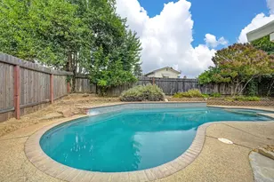 8709 Los Encantos Cir, Elk Grove, CA 95624 - Photo 22