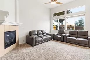 2339 Canary Dr, Rocklin, CA 95765 - Photo 16