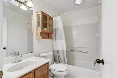 5112 Laguna Park Drive, Elk Grove, CA 95758 - Photo 32