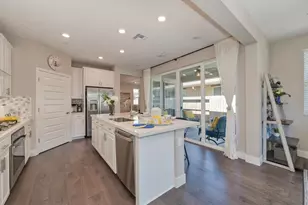 7024 Starburst Ln, Roseville, CA 95747 - Photo 16
