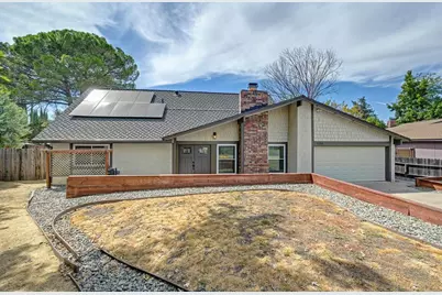 8351 Carrick Court, Citrus Heights, CA 95610 - Photo 2