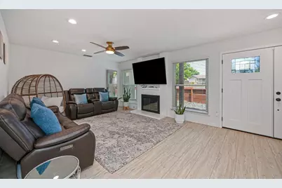 8351 Carrick Court, Citrus Heights, CA 95610 - Photo 10