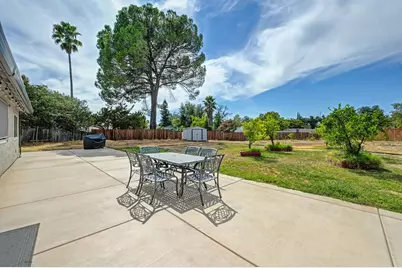 8351 Carrick Court, Citrus Heights, CA 95610 - Photo 34