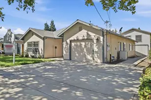 217 Palm Ave, Ripon, CA 95366 - Photo 2