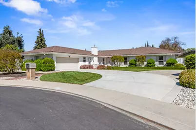 908 Newcastle Court, Modesto, CA 95355 - Photo 2