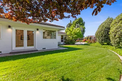 908 Newcastle Court, Modesto, CA 95355 - Photo 4