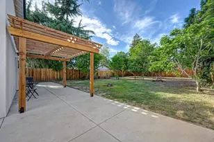 2776 Bridgeford Dr, Sacramento, CA 95833 - Photo 30