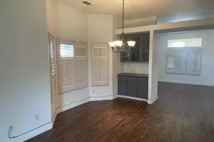 549 Victory Ave, Manteca, CA 95336 - Photo 2