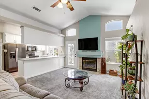 7850 Bonny Downs Way, Elk Grove, CA 95758 - Photo 8