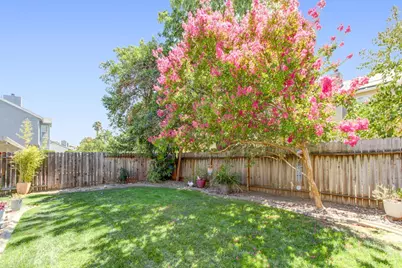7850 Bonny Downs Way, Elk Grove, CA 95758 - Photo 36