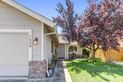 7850 Bonny Downs Way, Elk Grove, CA 95758 - Photo 2