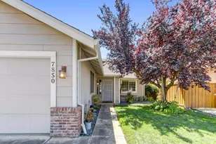 7850 Bonny Downs Way, Elk Grove, CA 95758 - Photo 2