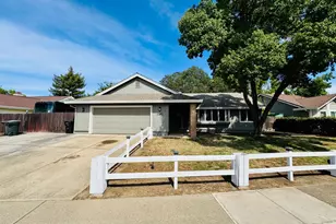 1530 Vista Creek Dr, Roseville, CA 95661 - Photo 2