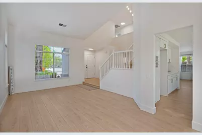 8320 Leda Court, Antelope, CA 95843 - Photo 8