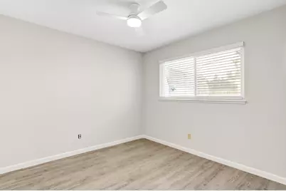 9049 Rosewood Drive, Sacramento, CA 95826 - Photo 26