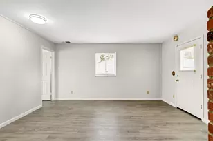 9049 Rosewood Dr, Sacramento, CA 95826 - Photo 18