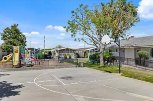 Playground Way, Modesto, CA 95355 - Photo 32