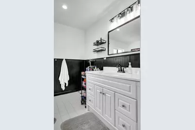 8220 Deseret Avenue, Fair Oaks, CA 95628 - Photo 28