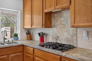 3316 Zircon Dr, Rocklin, CA 95677 - Photo 14