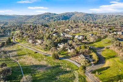 9640 Upper Valley Road, Auburn, CA 95602 - Photo 10