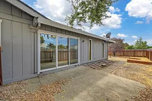 9685 Lake Natoma Dr, Orangevale, CA 95662 - Photo 36