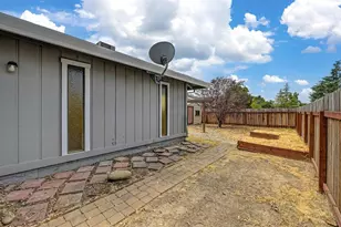 9685 Lake Natoma Dr, Orangevale, CA 95662 - Photo 38