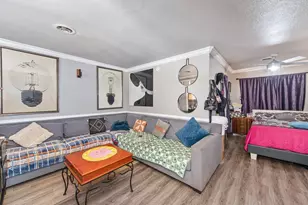 400 Leitch Ave, Sacramento, CA 95815 - Photo 6