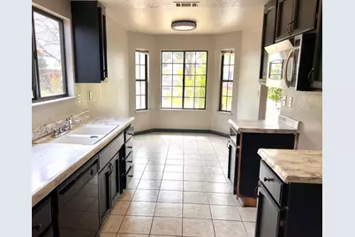 2025 Olive Branch Drive, Modesto, CA 95351 - Photo 2