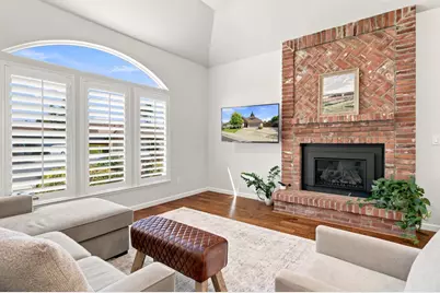 887 E Milgeo Avenue, Ripon, CA 95366 - Photo 8