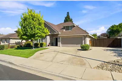 887 E Milgeo Avenue, Ripon, CA 95366 - Photo 2