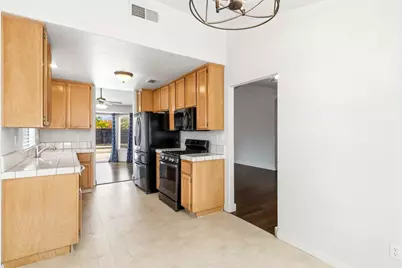 8585 Meandering Way, Antelope, CA 95843 - Photo 12