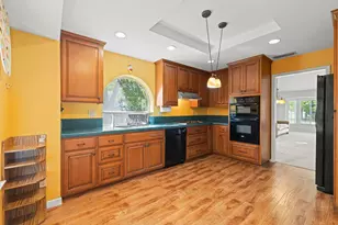9236 Whittemore Dr, Elk Grove, CA 95624 - Photo 20
