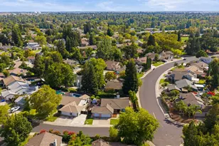 9236 Whittemore Dr, Elk Grove, CA 95624 - Photo 58