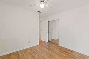 9236 Whittemore Dr, Elk Grove, CA 95624 - Photo 28