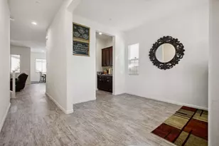 10361 Dynamic Wy, Elk Grove, CA 95757 - Photo 10