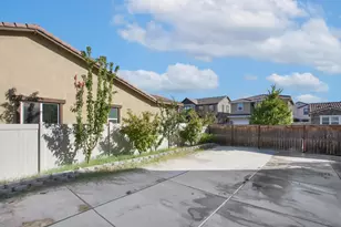 10361 Dynamic Wy, Elk Grove, CA 95757 - Photo 46